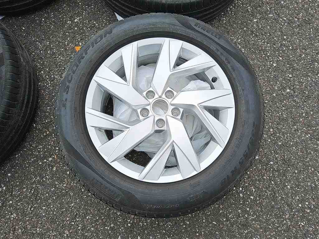 2020 Volkswagen Tiguan   AWD