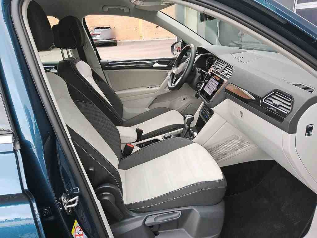 2020 Volkswagen Tiguan   AWD