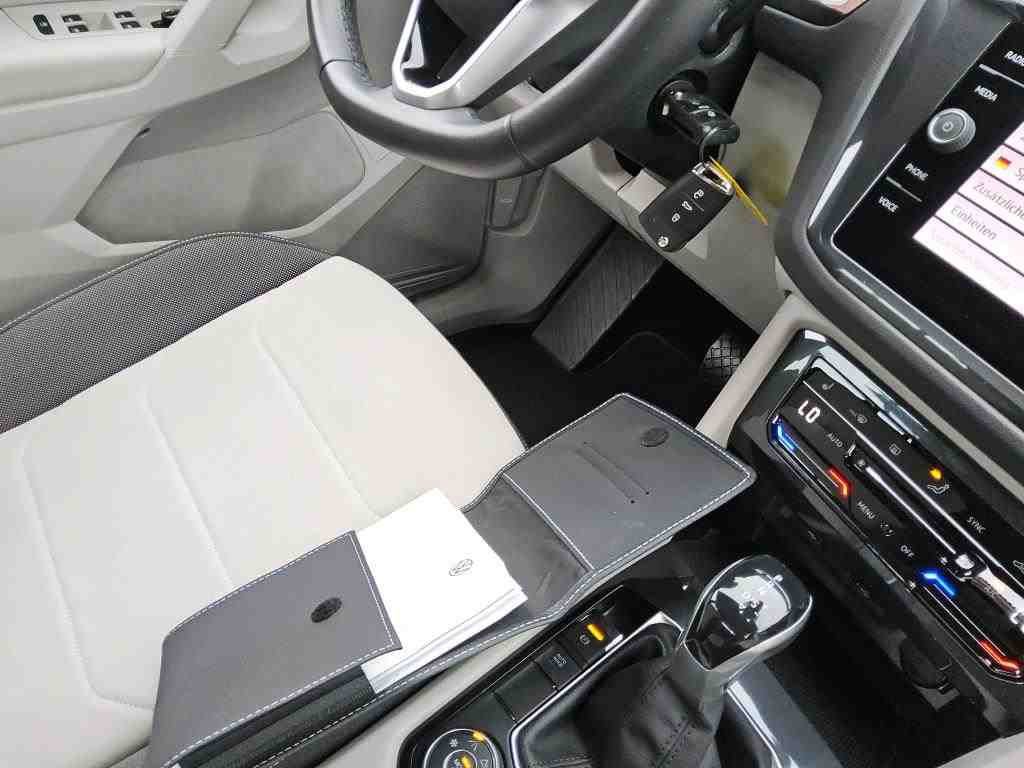 2020 Volkswagen Tiguan   AWD