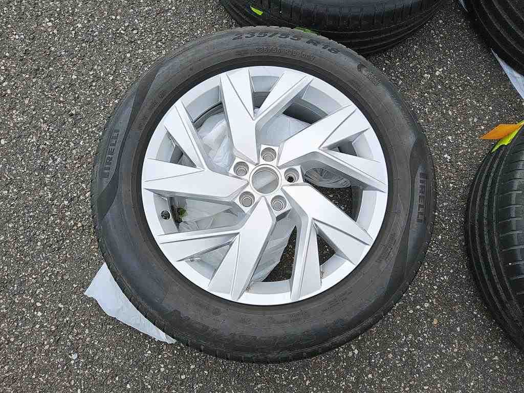 2020 Volkswagen Tiguan   AWD