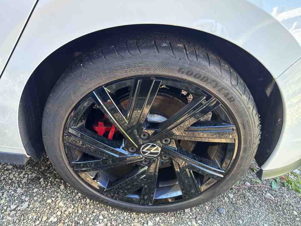 2020 Volkswagen Golf   