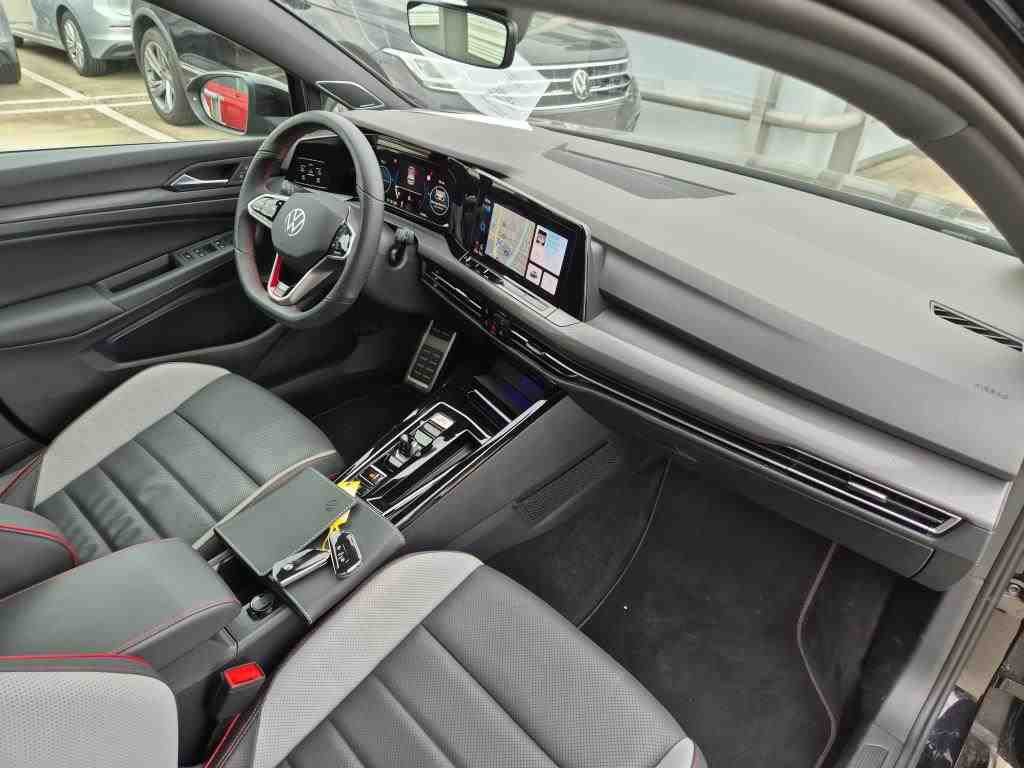 2020 Volkswagen Golf   