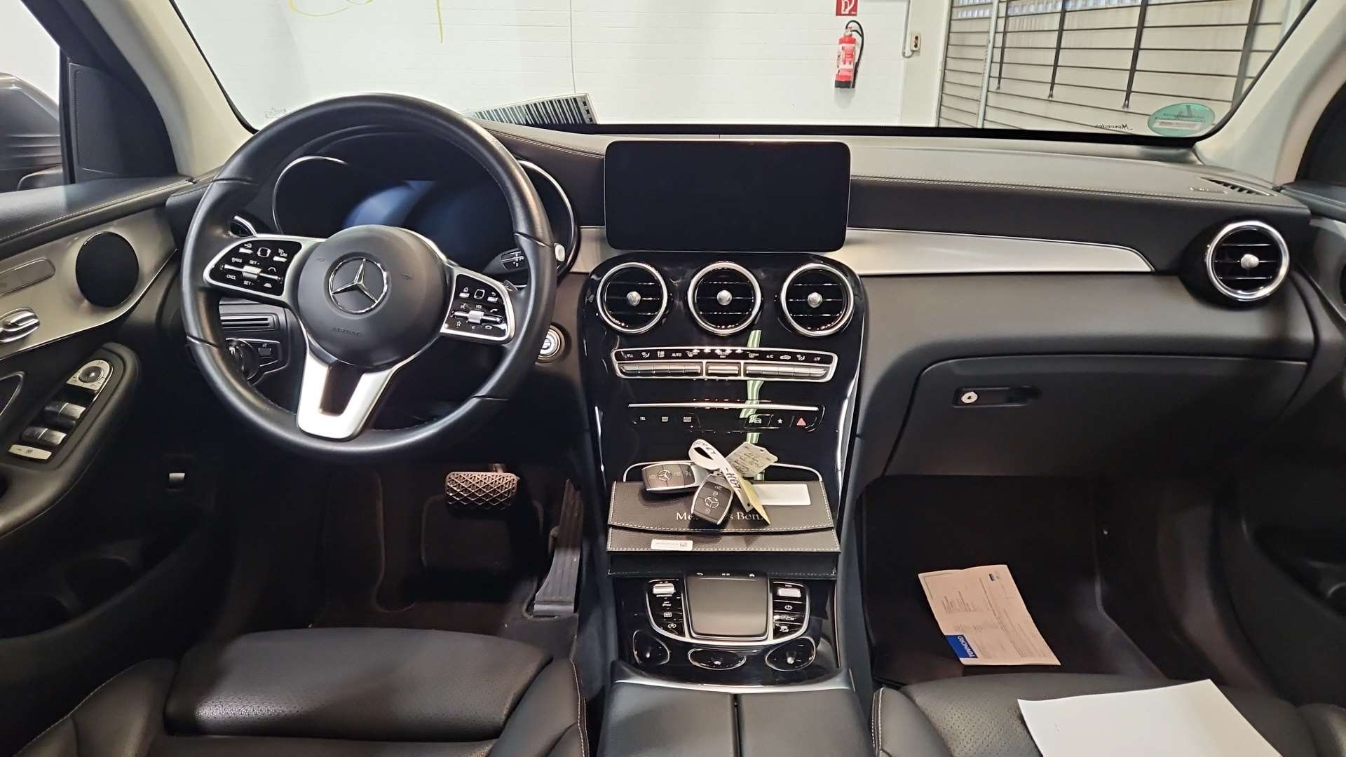 2019 Mercedes-Benz GLC   AWD