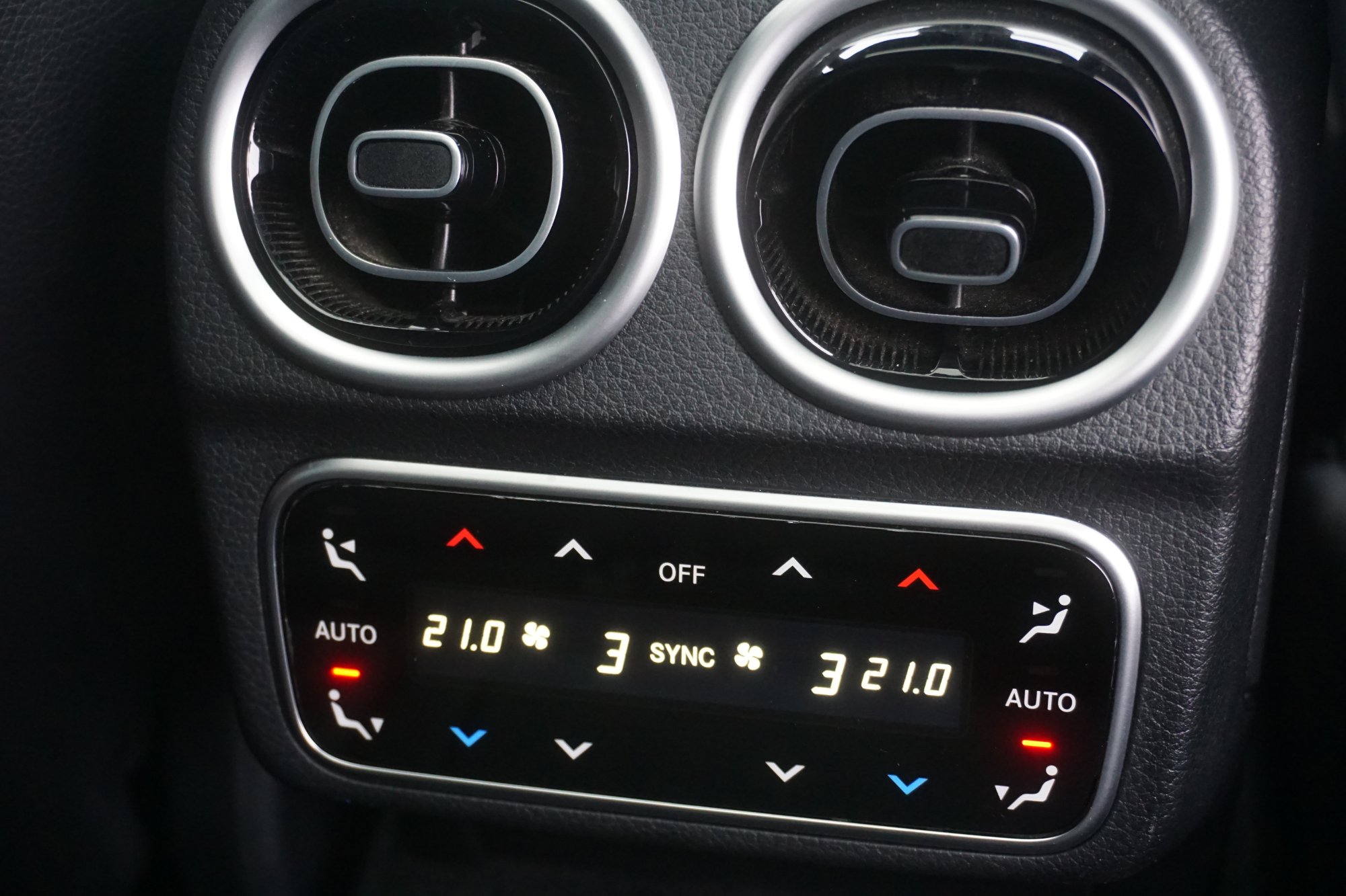 2021 Mercedes-Benz C   