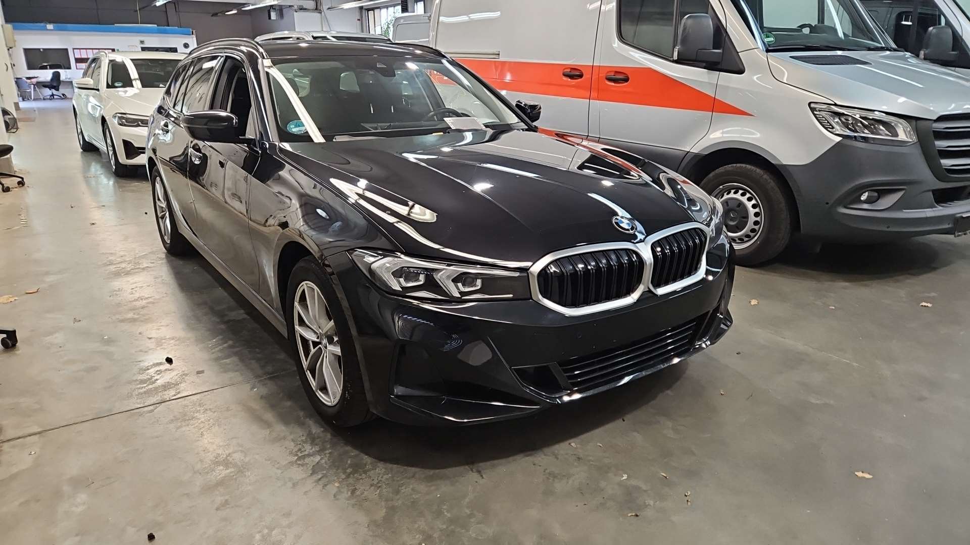 2022 BMW 3 Series   AWD