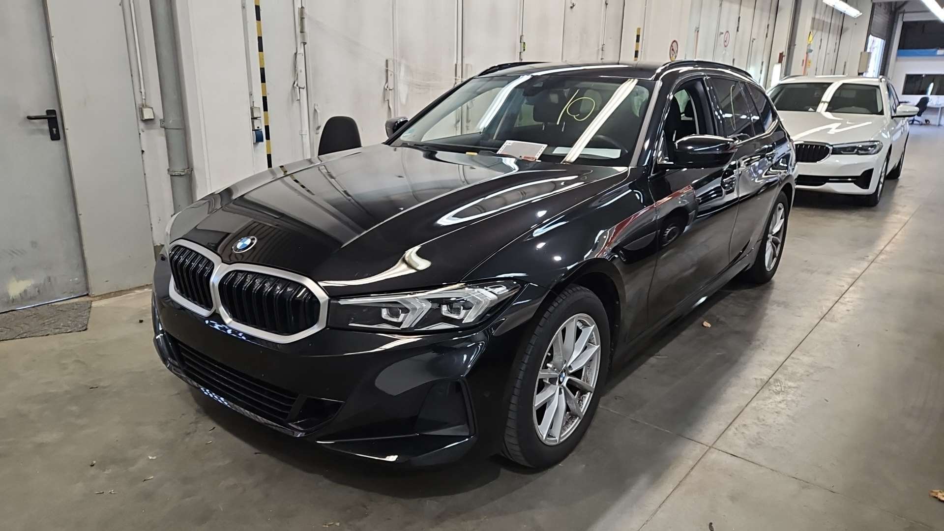 2022 BMW 3 Series   AWD