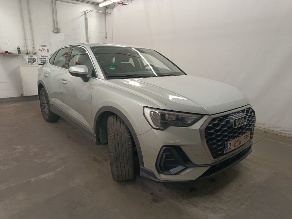 2020 Audi Q3   