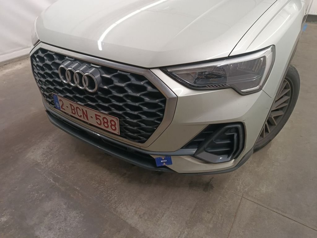 2020 Audi Q3   