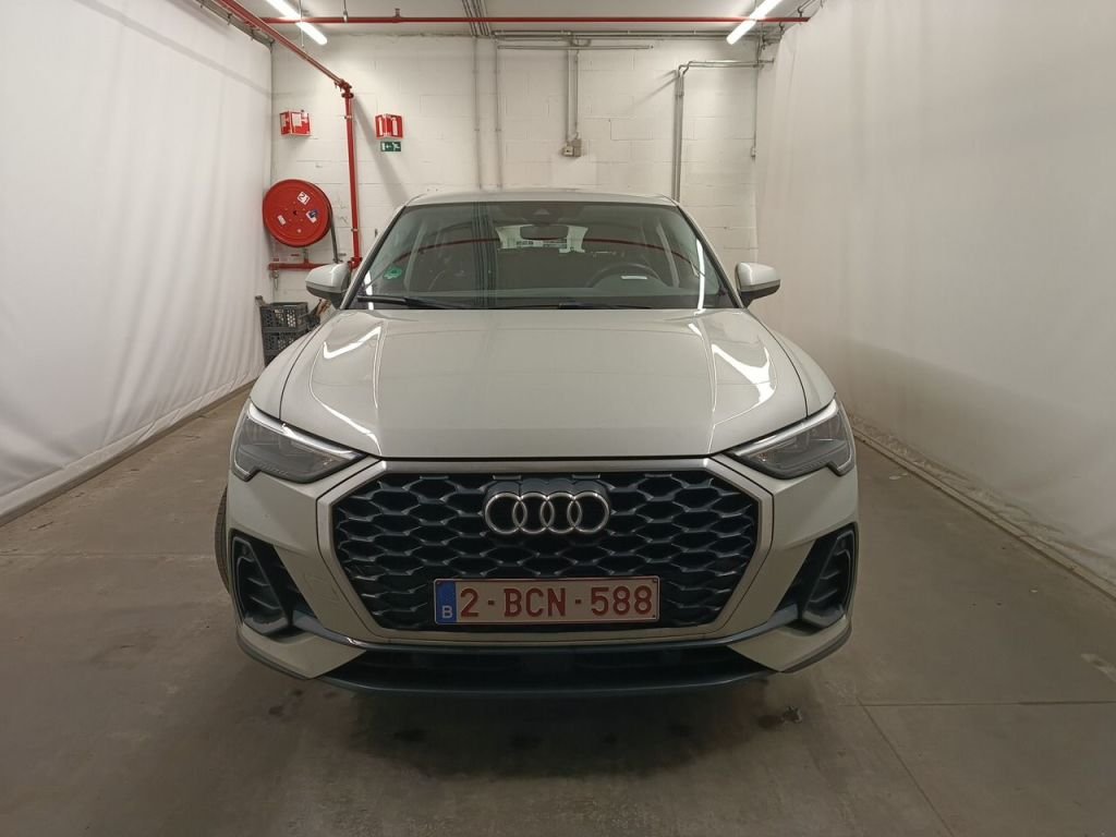 2020 Audi Q3   