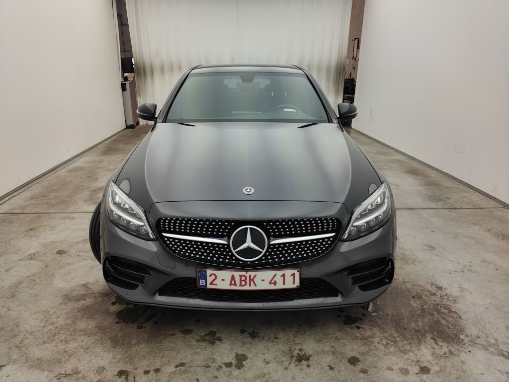 2018 Mercedes-Benz C   
