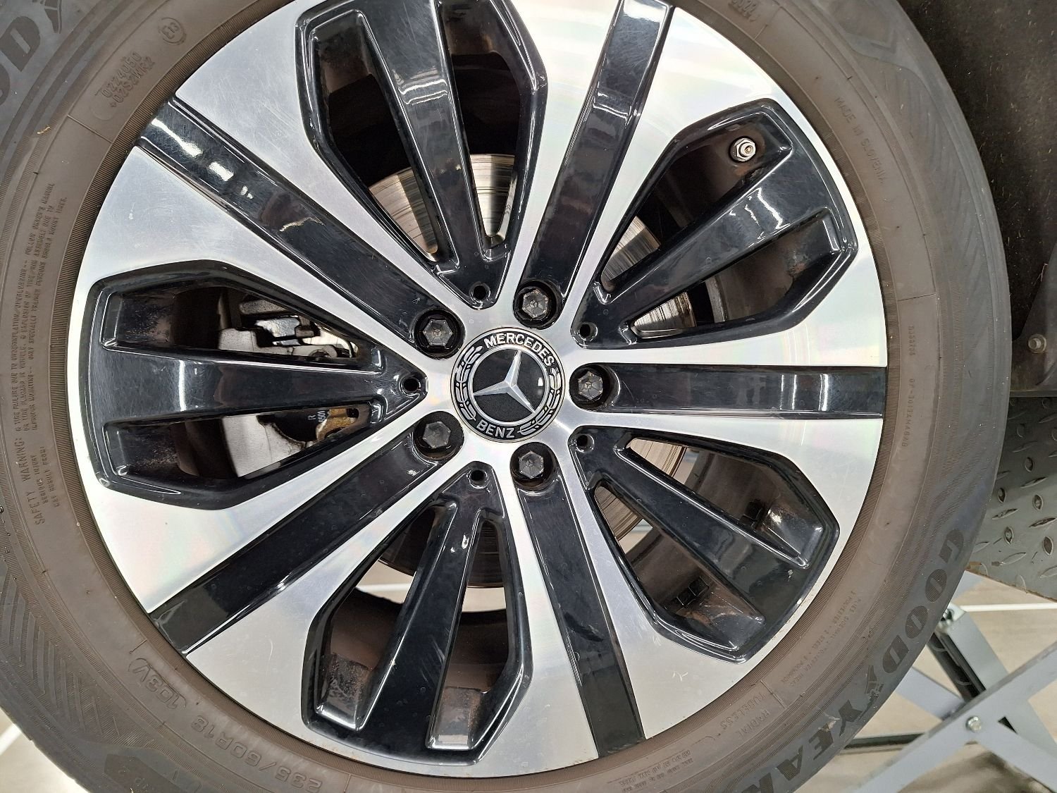 2019 Mercedes-Benz GLC   