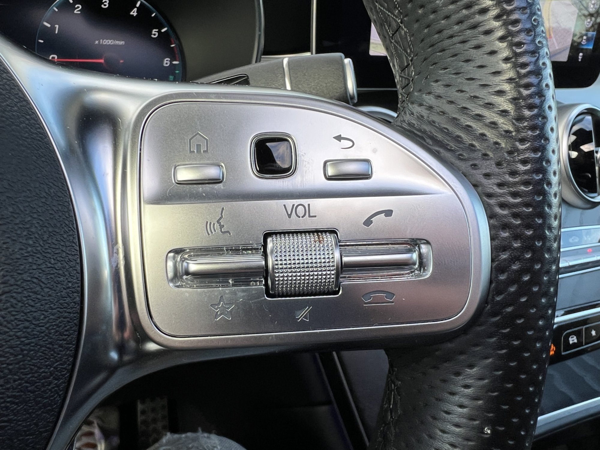 2021 Mercedes-Benz GLC   AWD