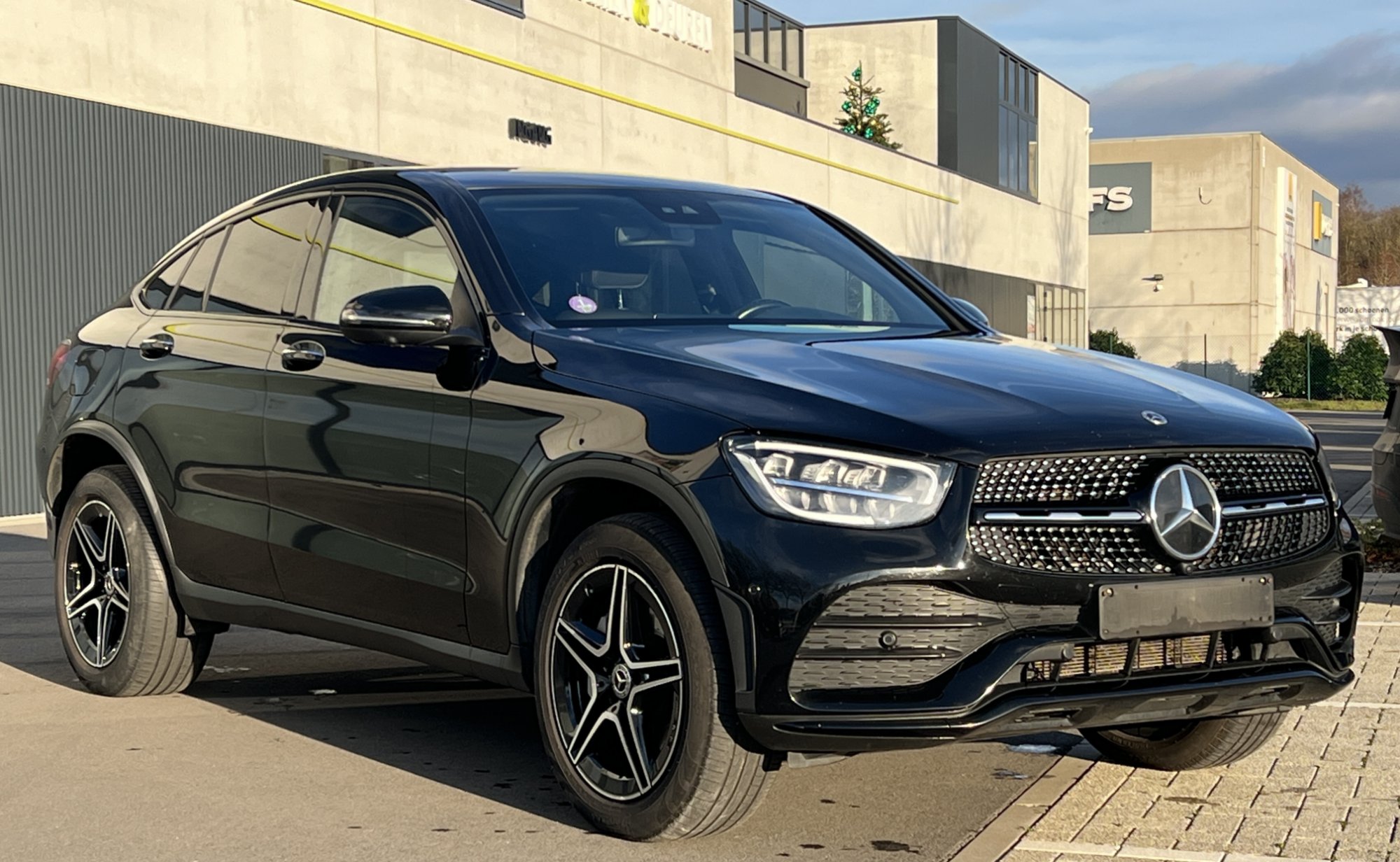 2021 Mercedes-Benz GLC   AWD