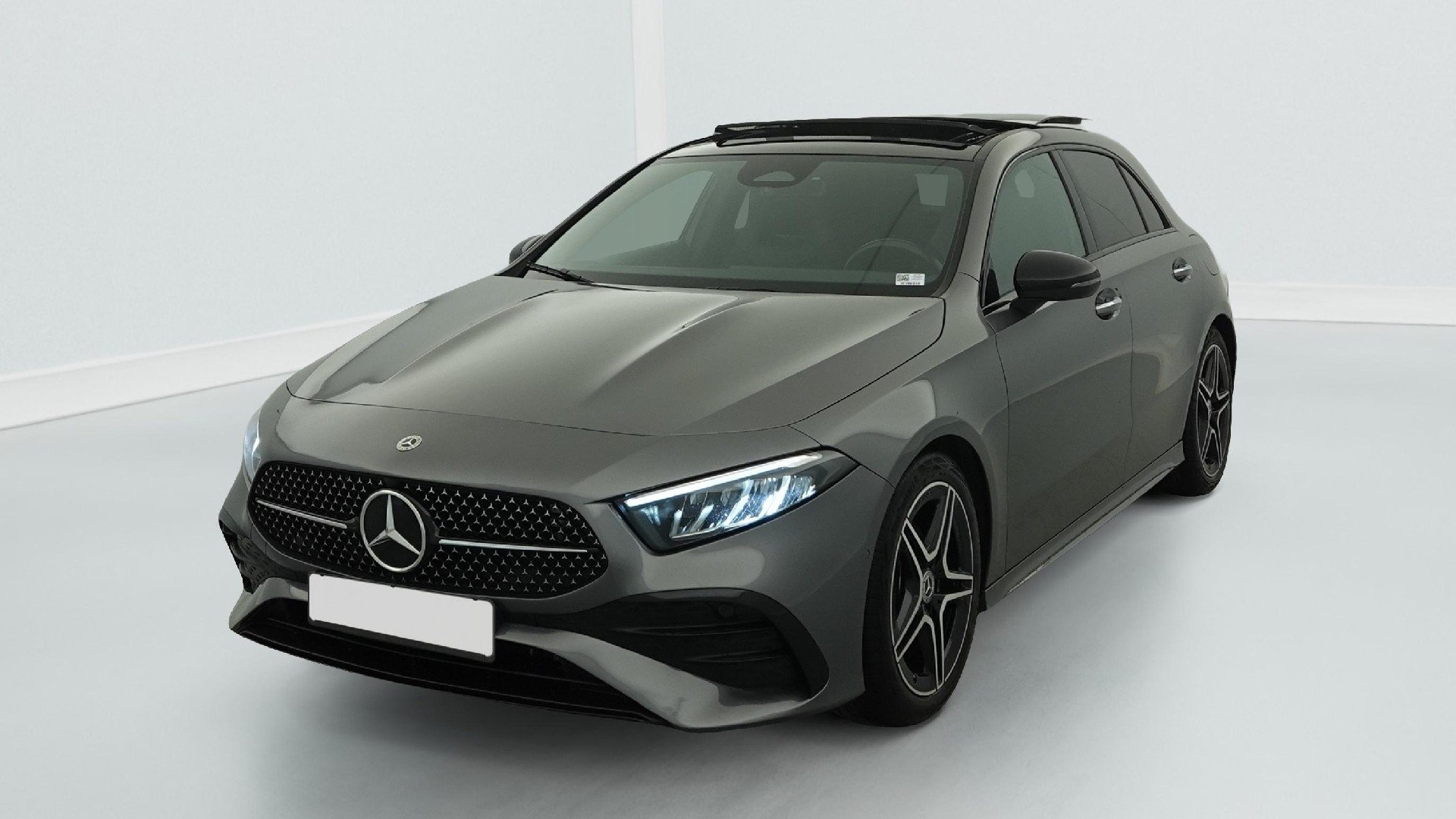 2023 Mercedes-Benz A   