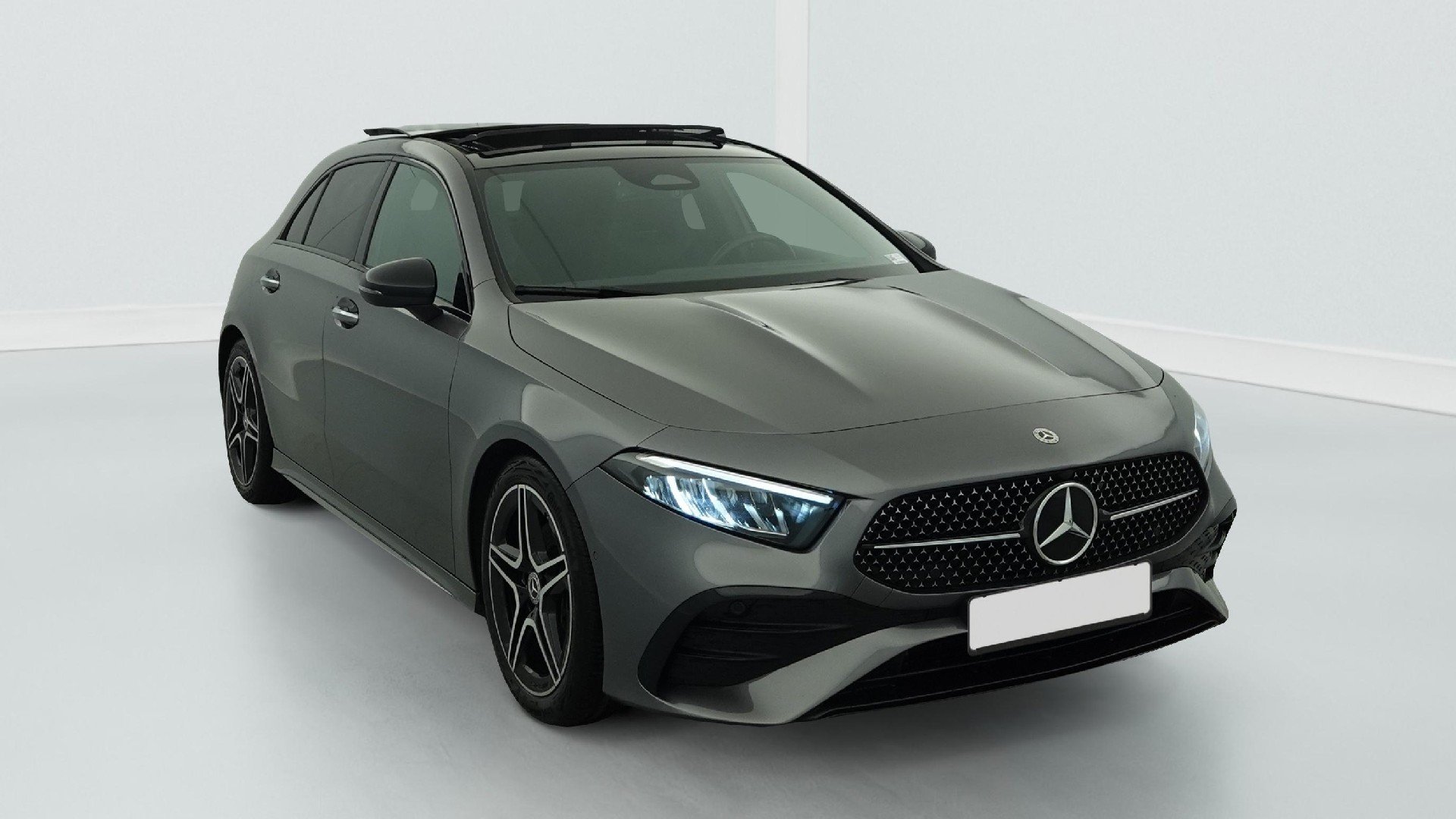 2023 Mercedes-Benz A   