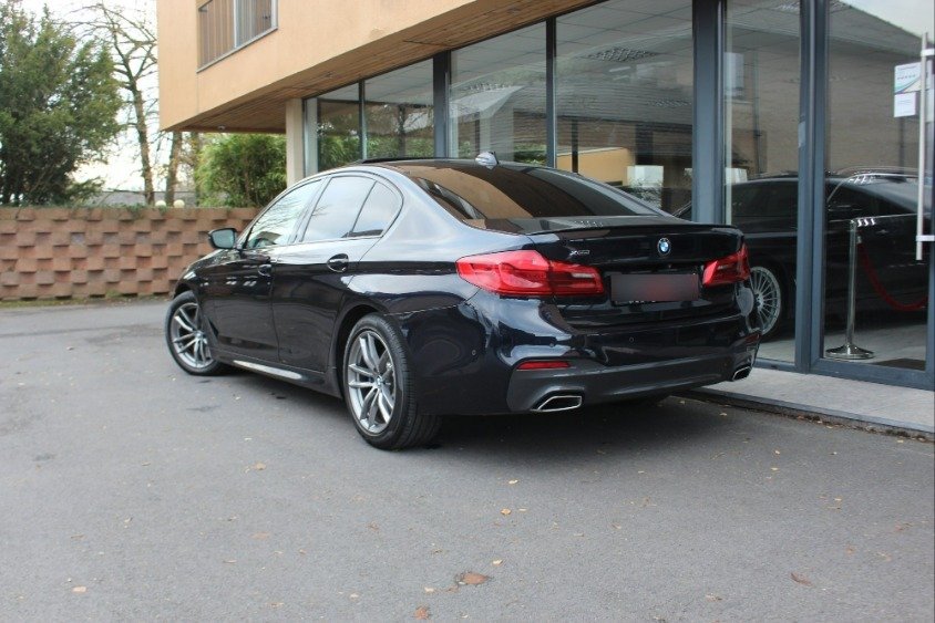 2018 BMW 5 Series   