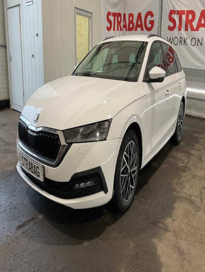 Skoda Octavia Combi 2.0 TDI Ambition - Diesel - Manual - 115 hp - 196.935 km