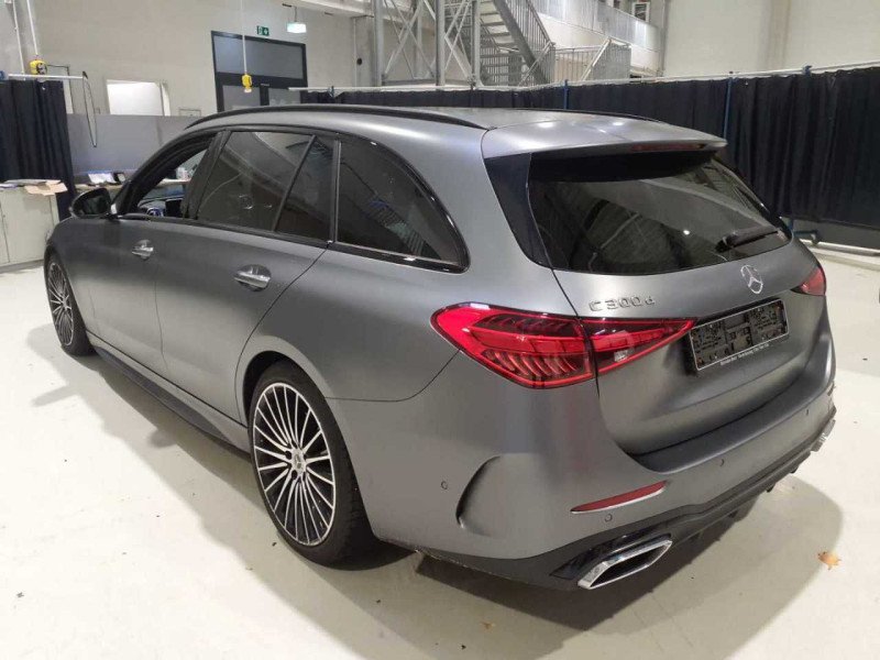 2021 Mercedes-Benz C   