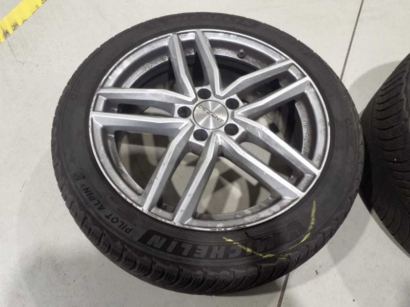 2021 Mercedes-Benz C   