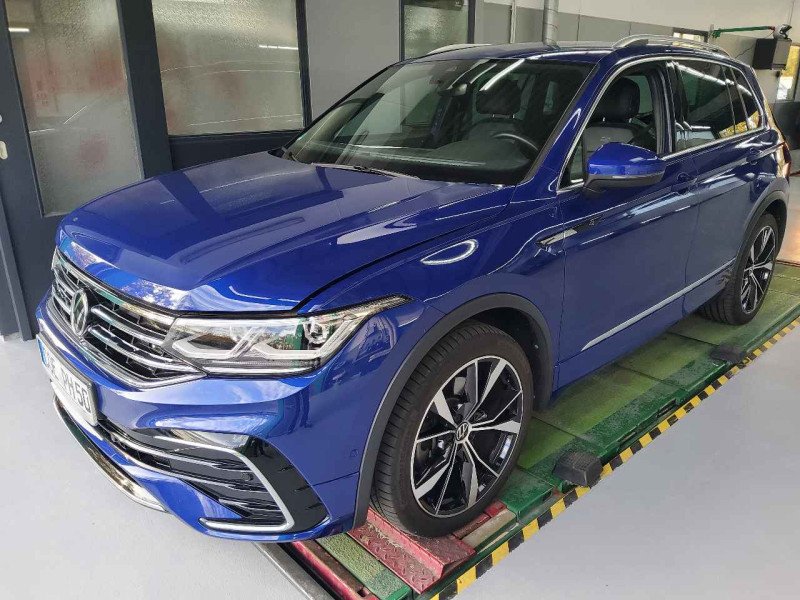 2020 Volkswagen Tiguan   AWD