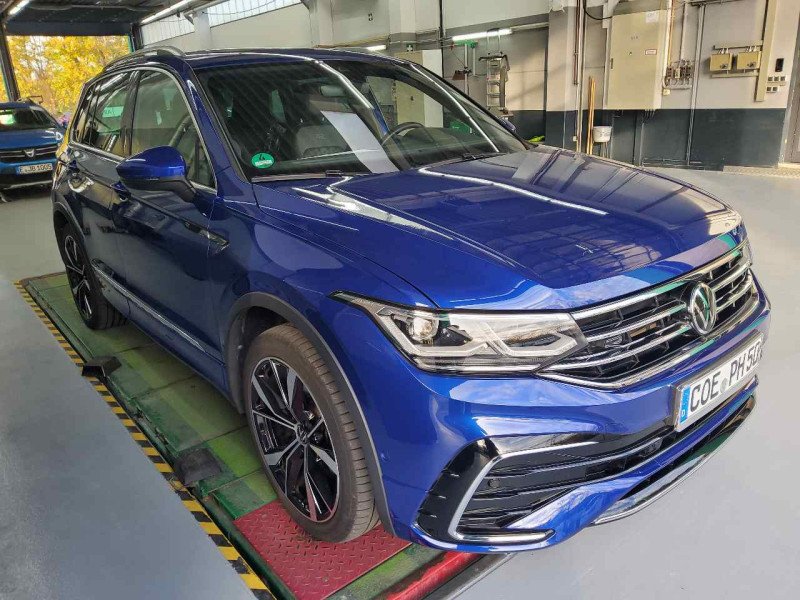 2020 Volkswagen Tiguan   AWD