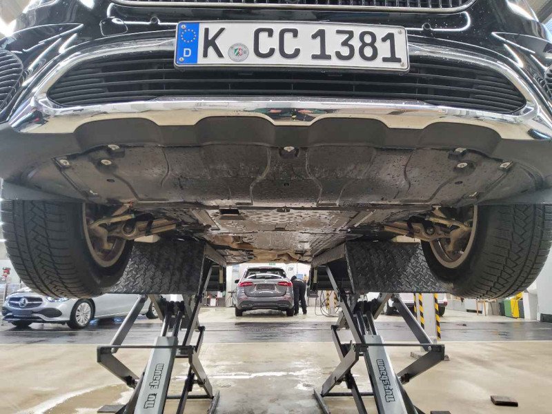 2022 Mercedes-Benz GLC   AWD