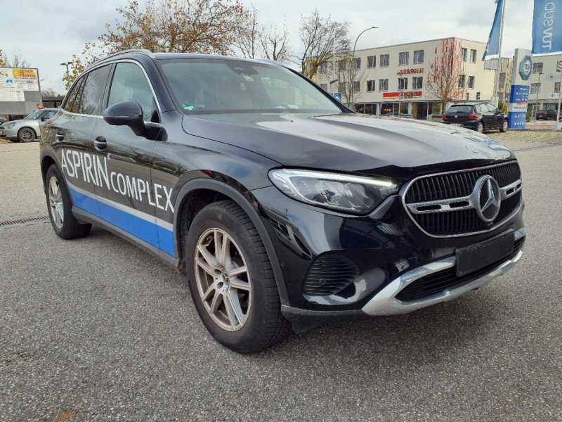 2022 Mercedes-Benz GLC   AWD