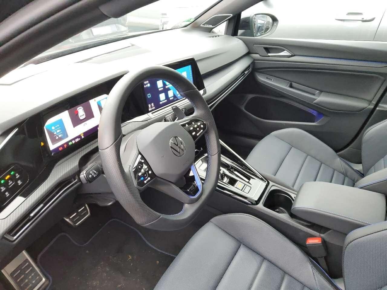 2020 Volkswagen Golf   AWD