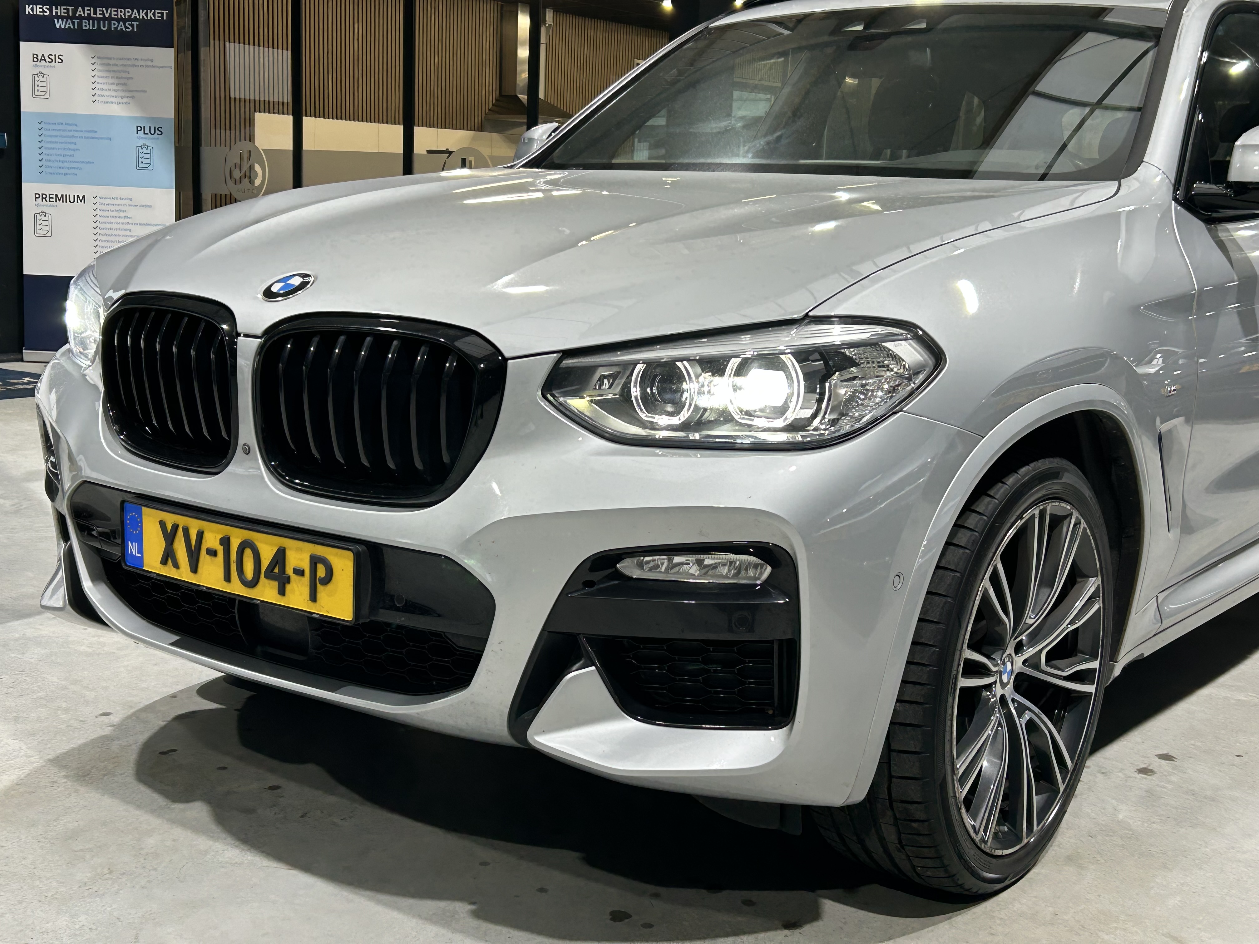 BMW X3 20i M Sport - Petrol - Automatic - 184 hp - 165.691 km
