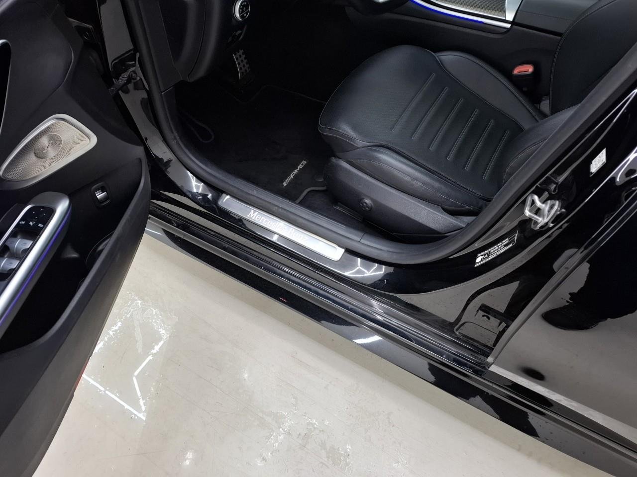 2022 Mercedes-Benz C   