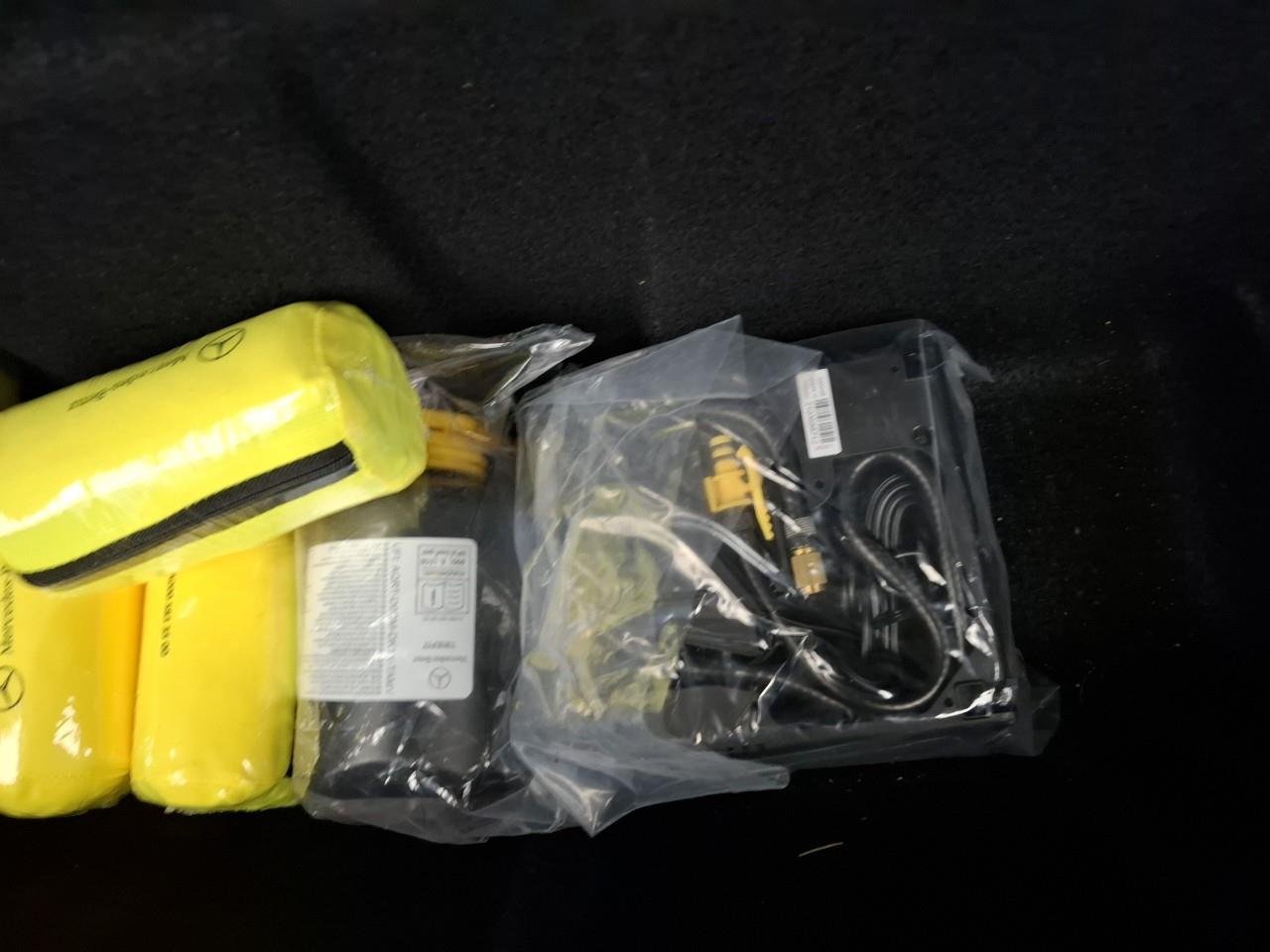 2022 Mercedes-Benz C   