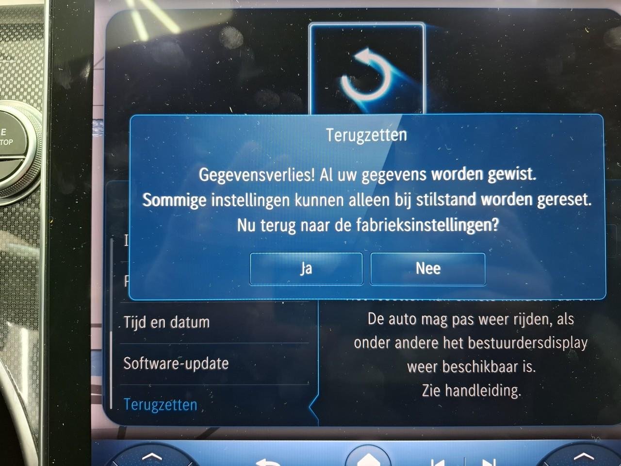 2022 Mercedes-Benz C   