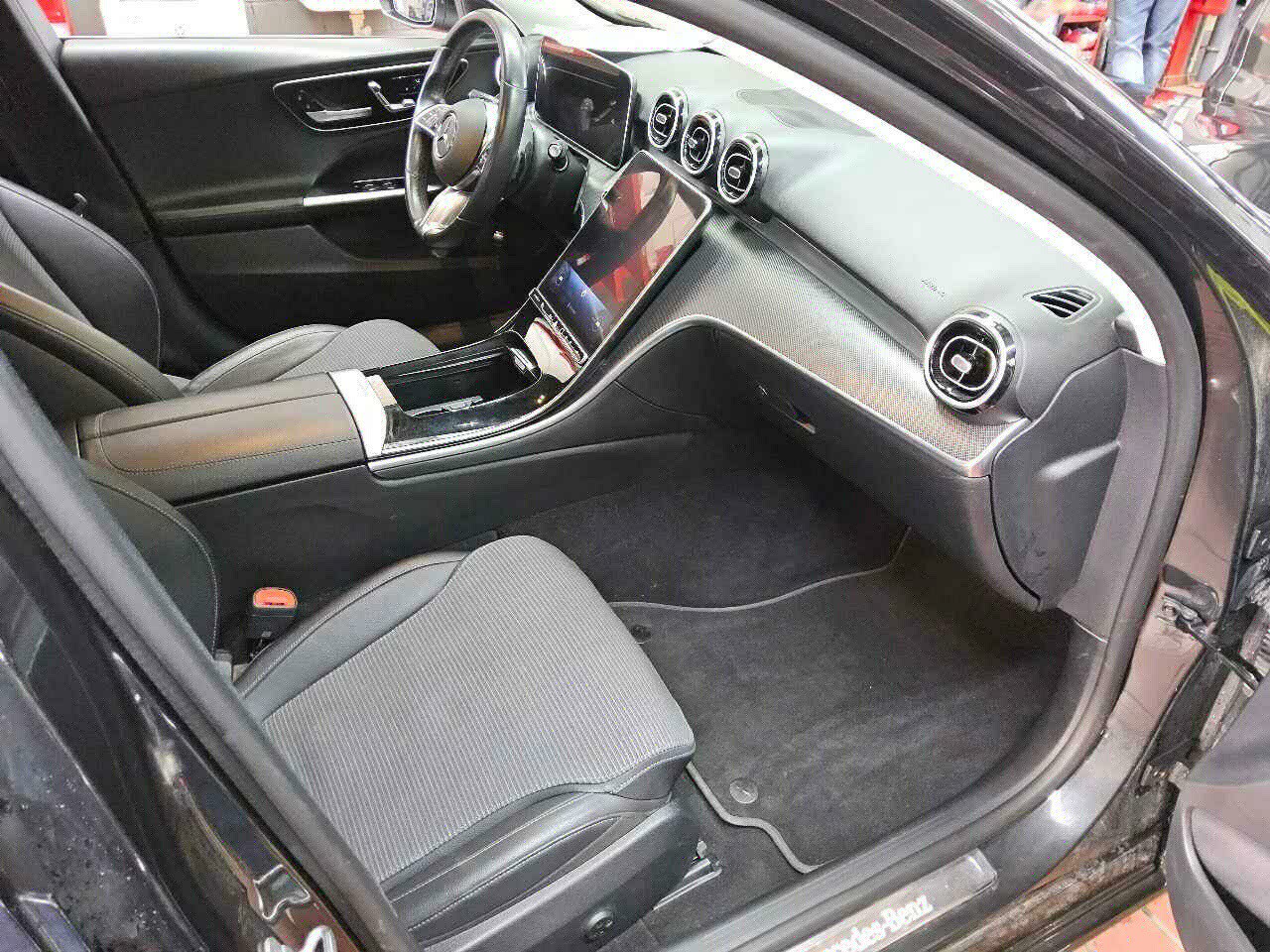 2021 Mercedes-Benz C   