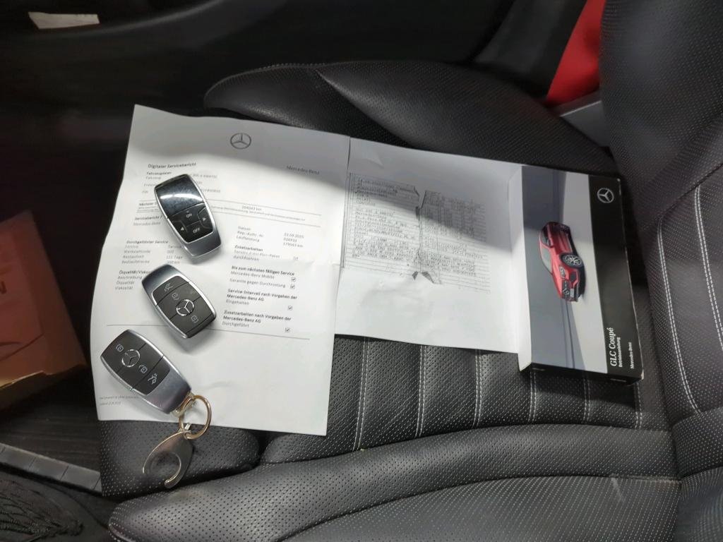 2019 Mercedes-Benz GLC   AWD