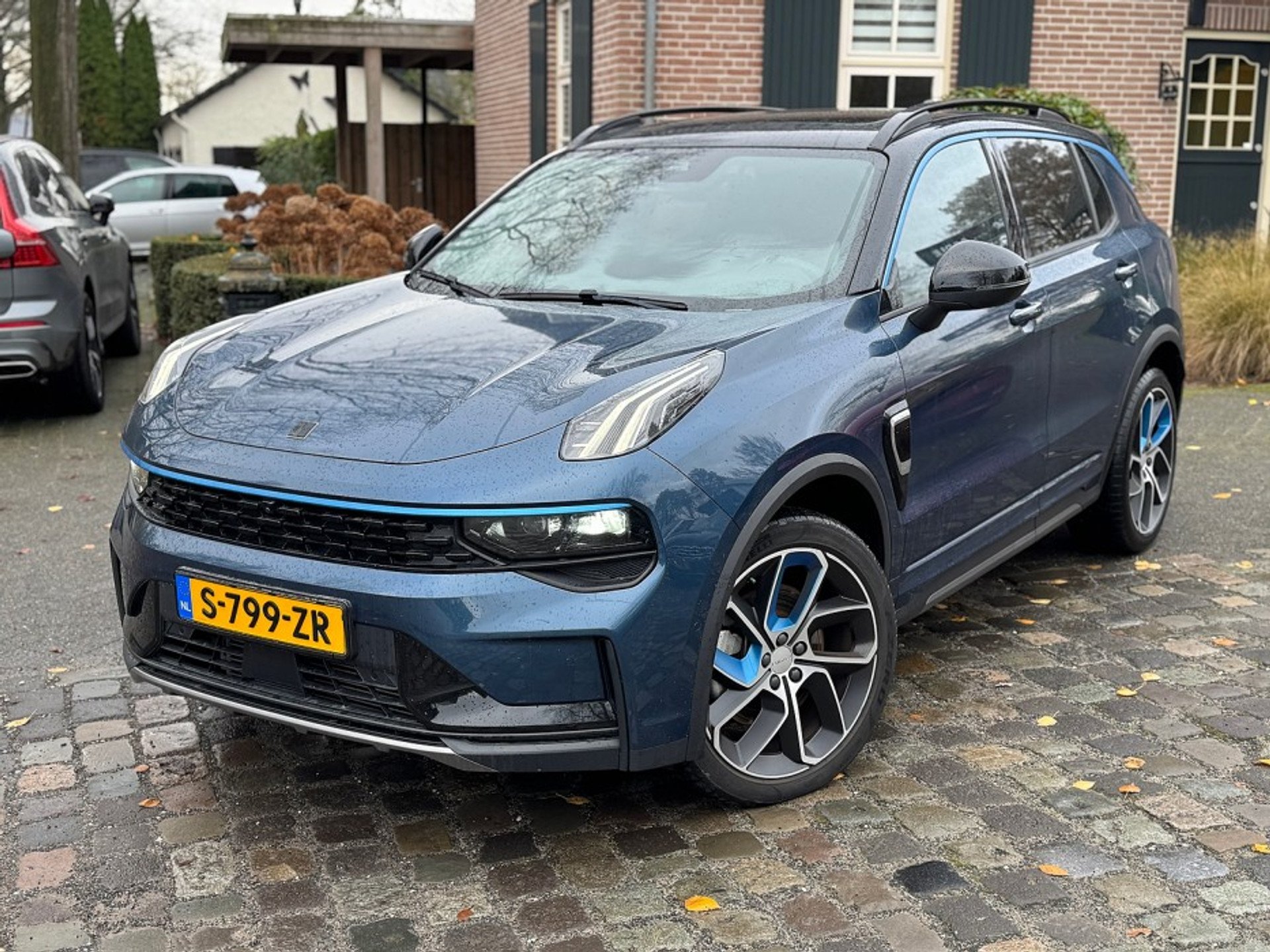 Lynk & Co 01 1.5 - Hybrid - Automatic - 179 hp - 45.334 km