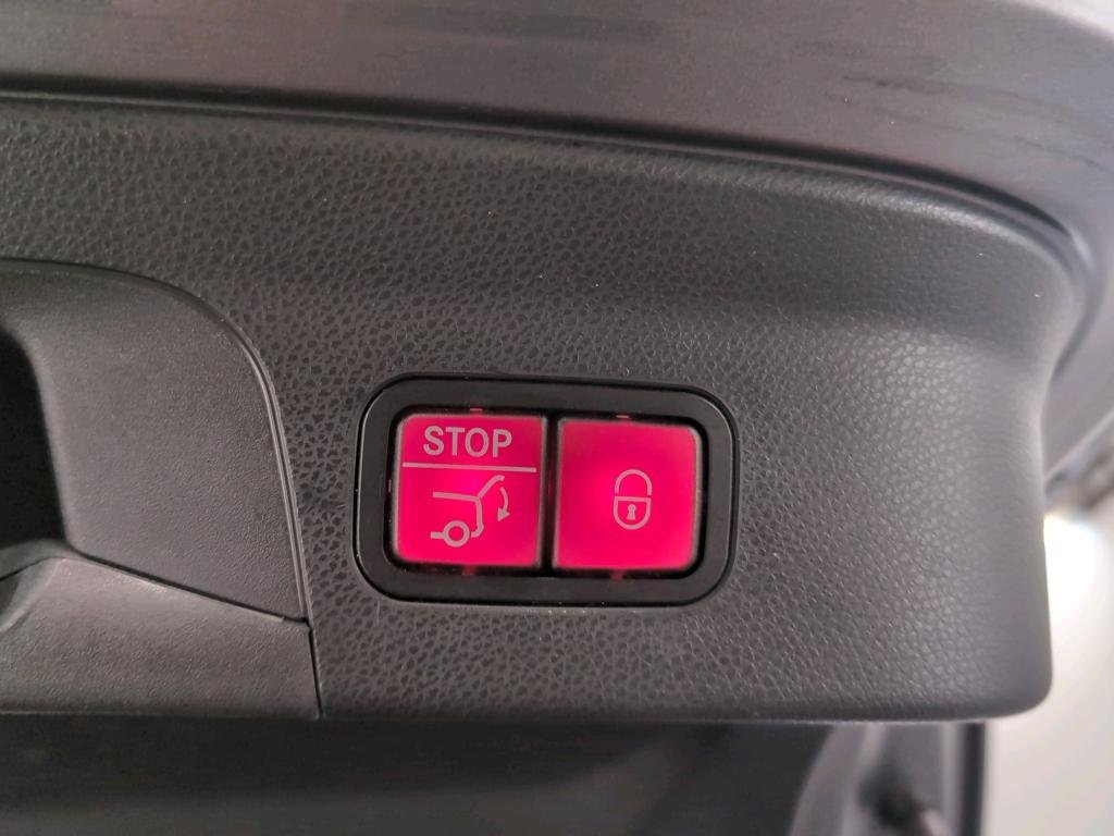 2019 Mercedes-Benz GLC   AWD