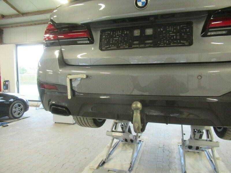 2023 BMW 5 Series   AWD