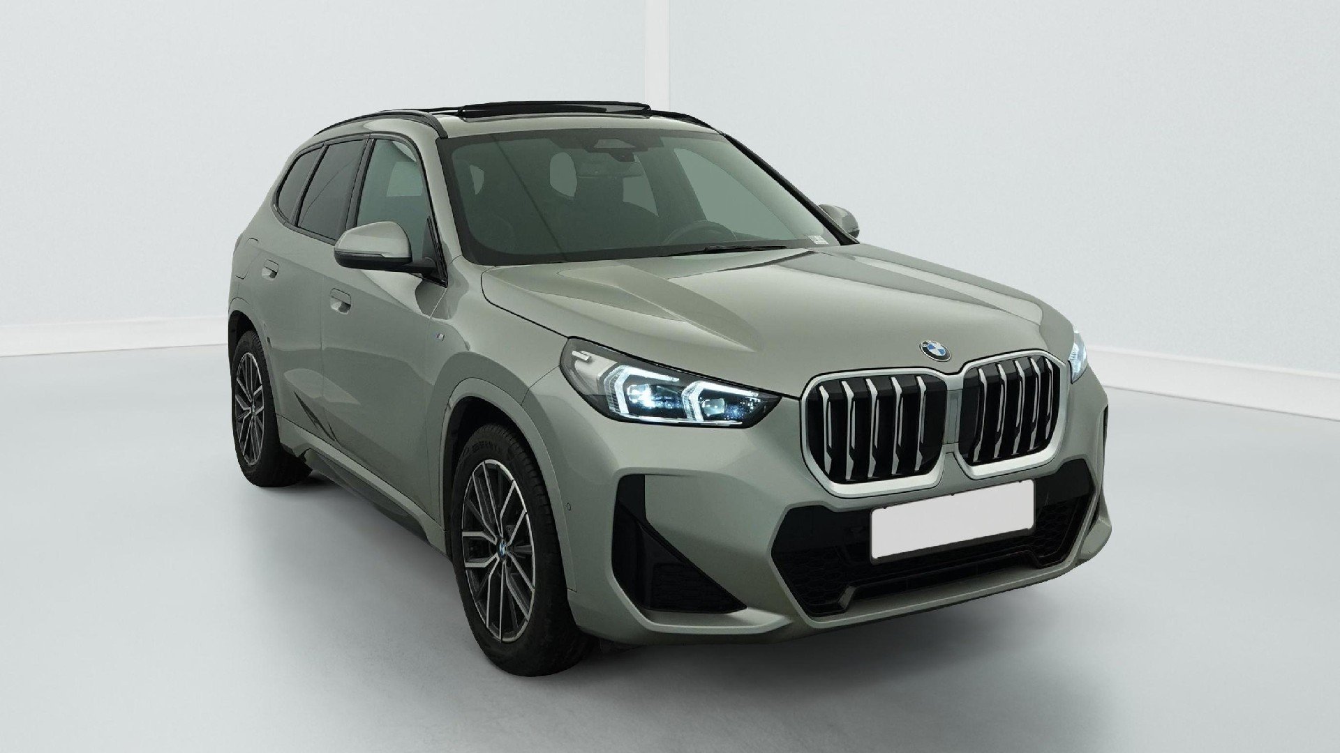 2025 BMW X1   AWD