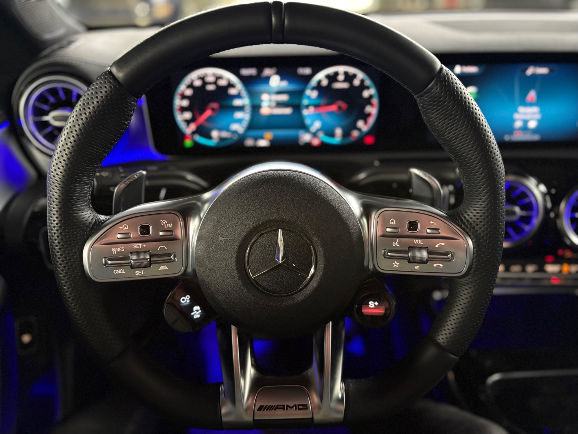 2019 Mercedes-Benz CLA   
