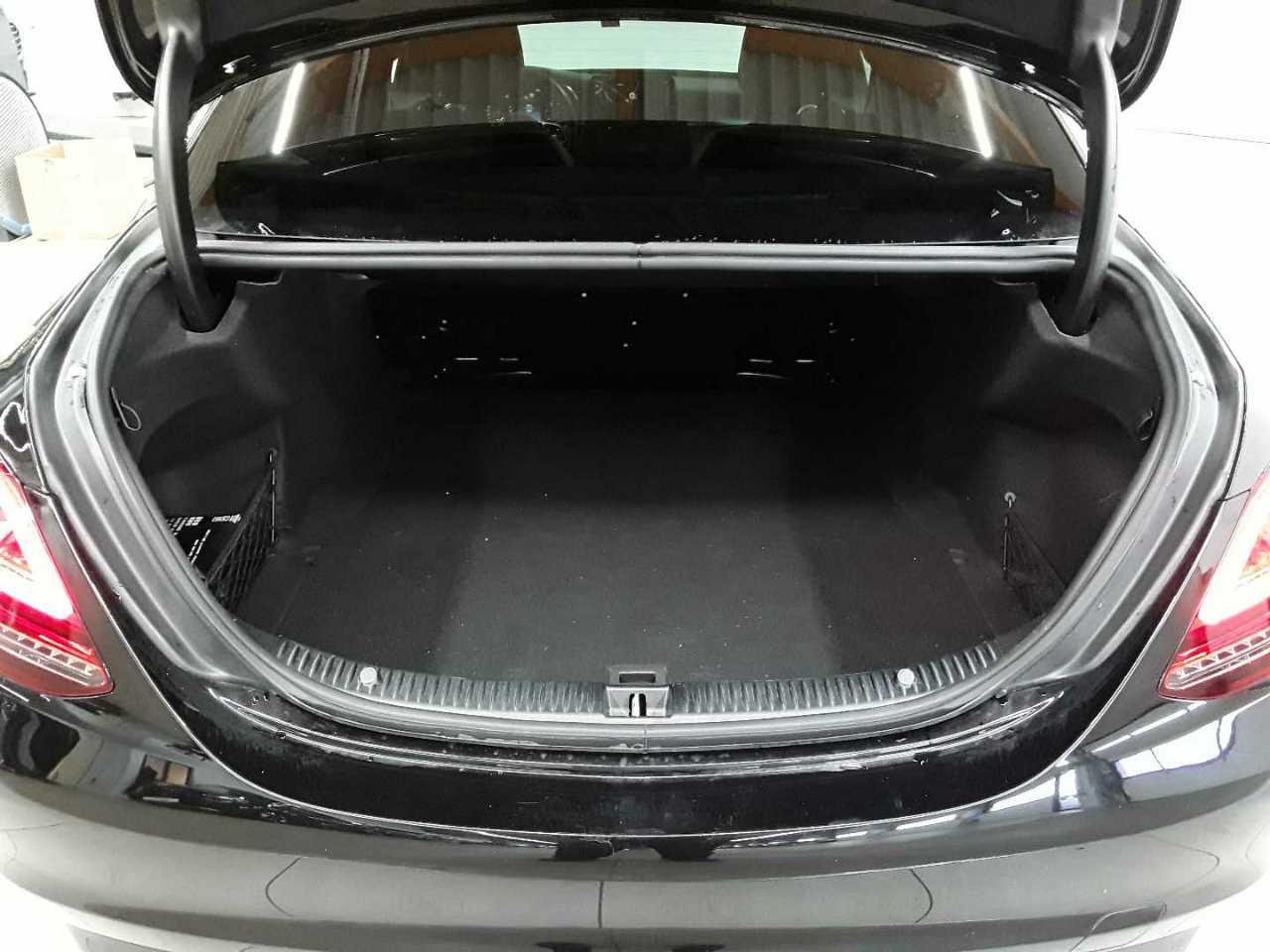 2021 Mercedes-Benz C   