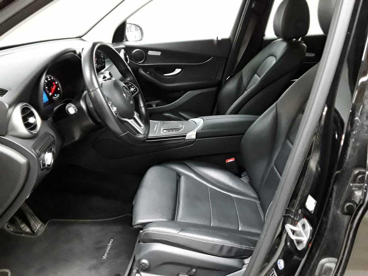 2021 Mercedes-Benz GLC   