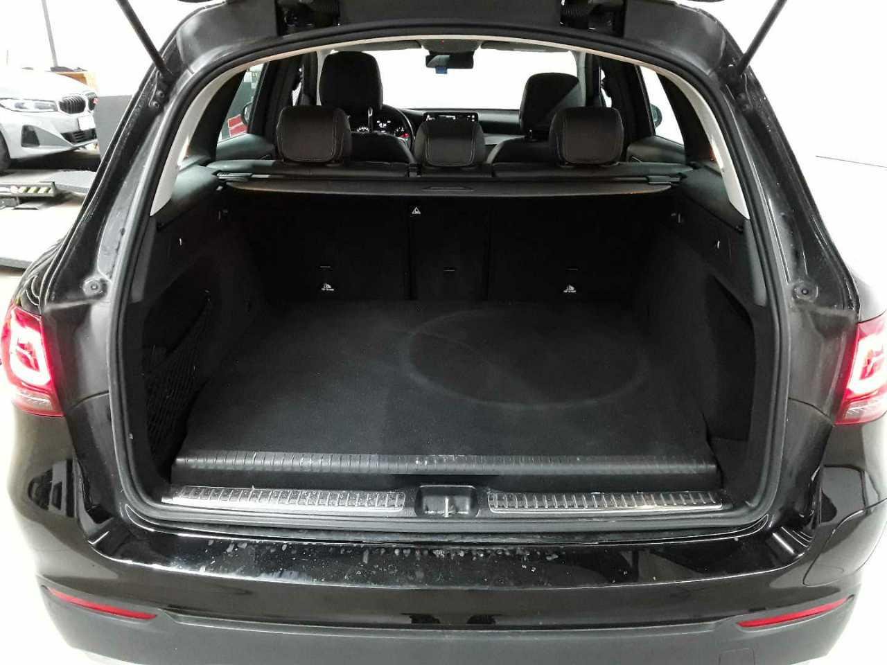 2021 Mercedes-Benz GLC   