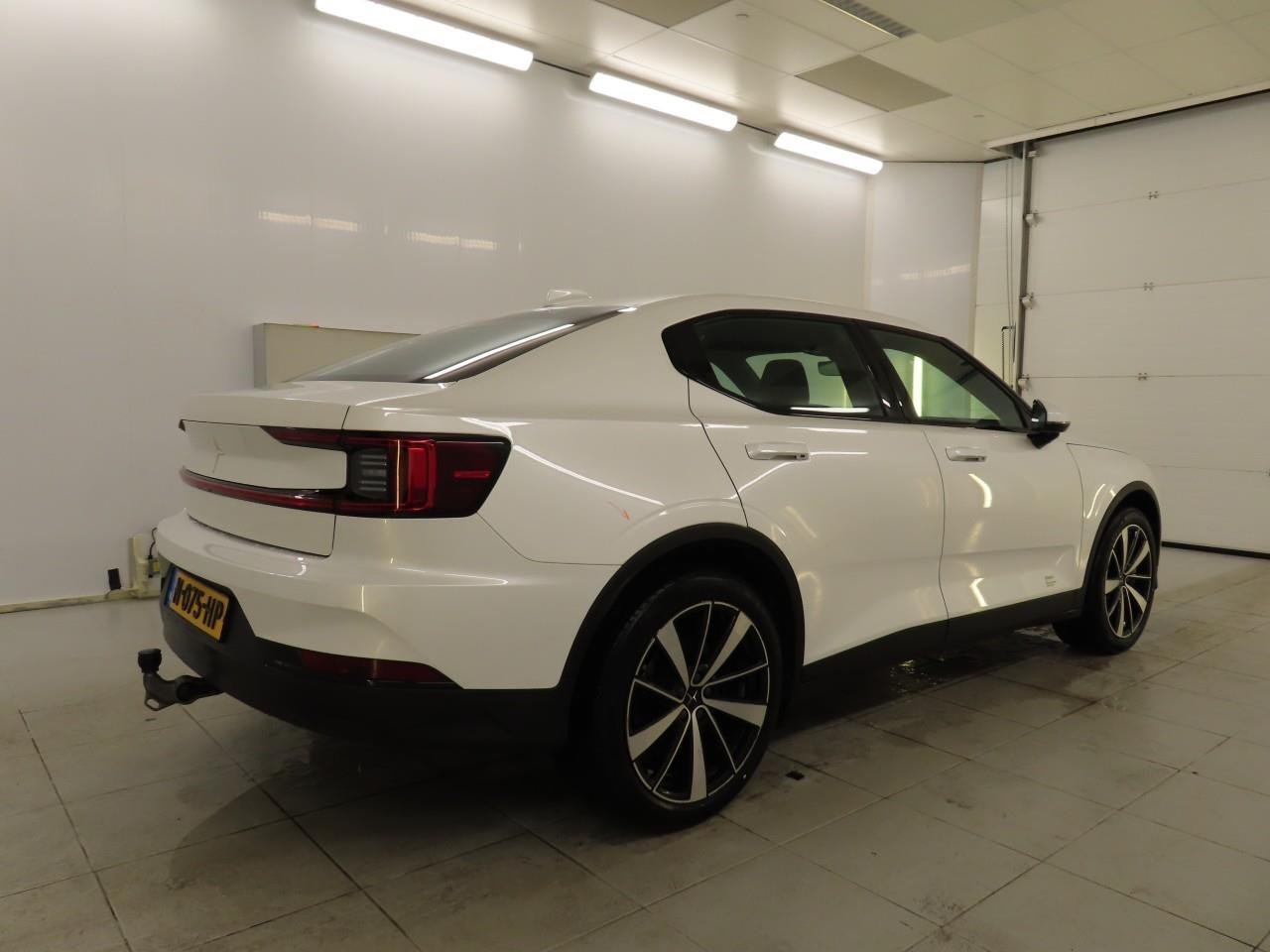 Polestar 2 Standard Range 67 kWh - Electric - Automatic - 4 hp - 60.149 km