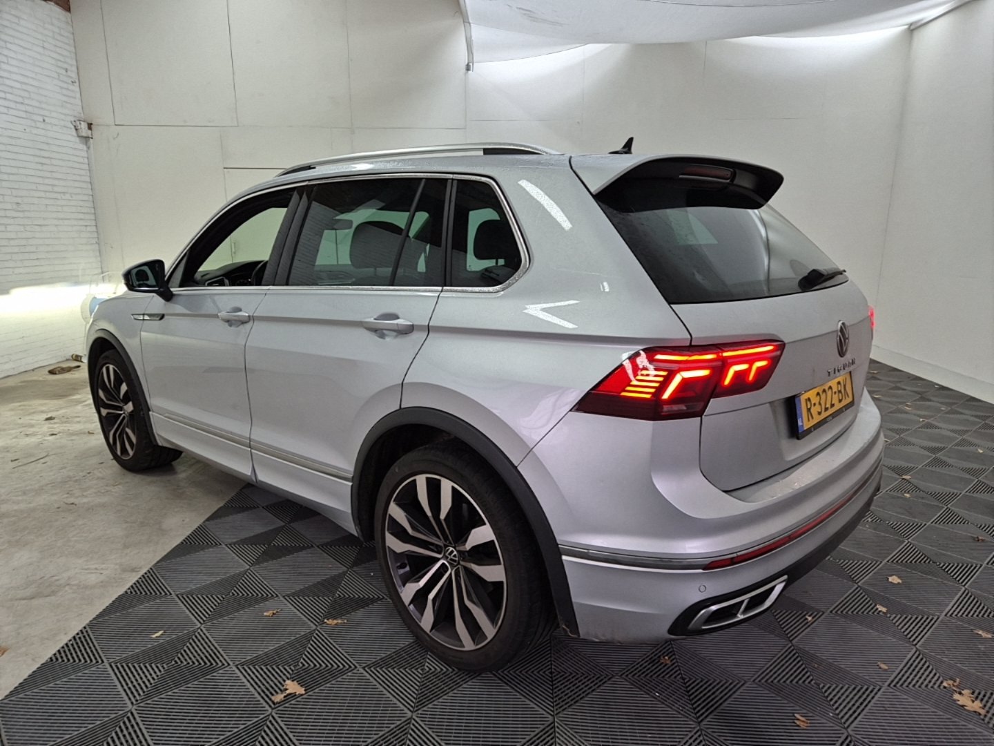 2022 Volkswagen Tiguan   
