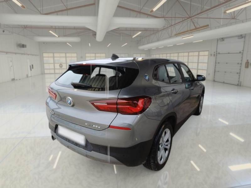 BMW X2 25e Business - Hybrid - Automatic - 220 hp - 70.554 km