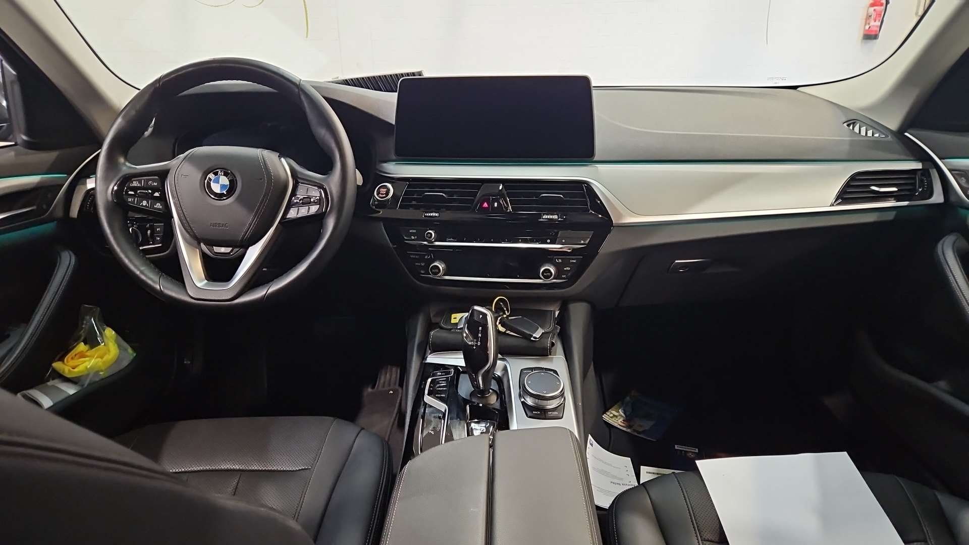 2020 BMW 5 Series   AWD