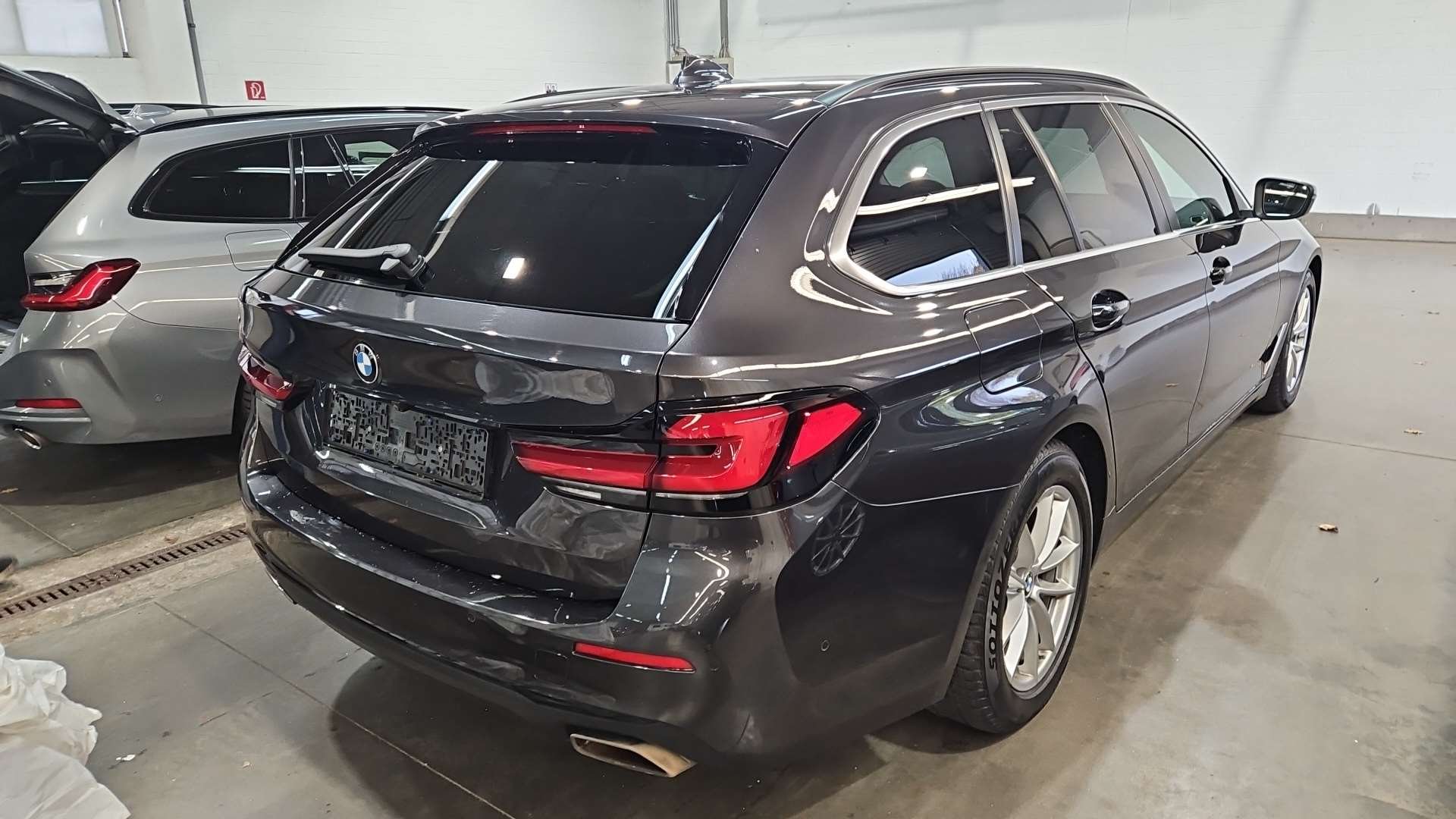 2020 BMW 5 Series   AWD