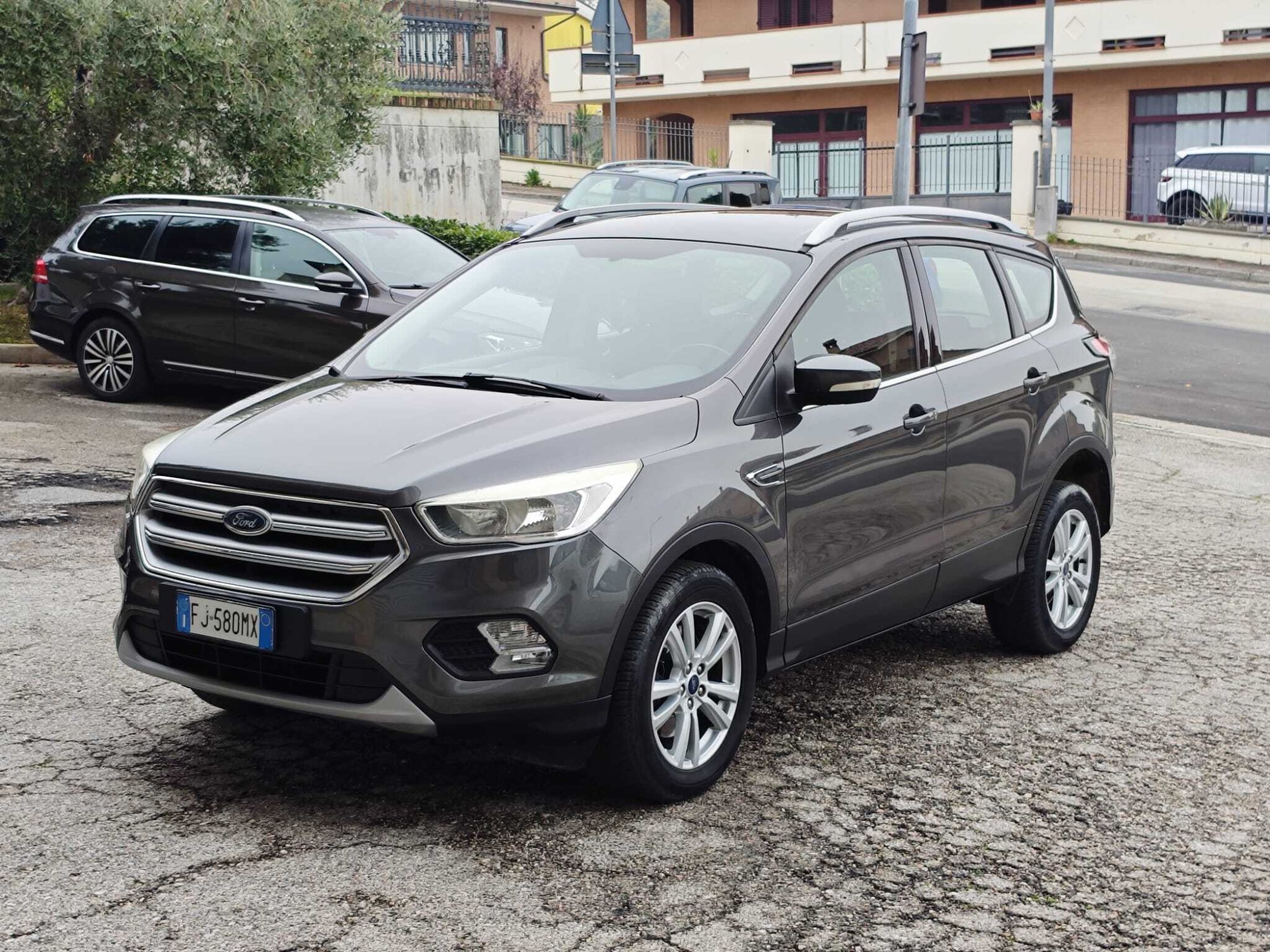 Ford Kuga 1.5 TDCI Plus - Diesel - Manual - 120 hp - 228.503 km