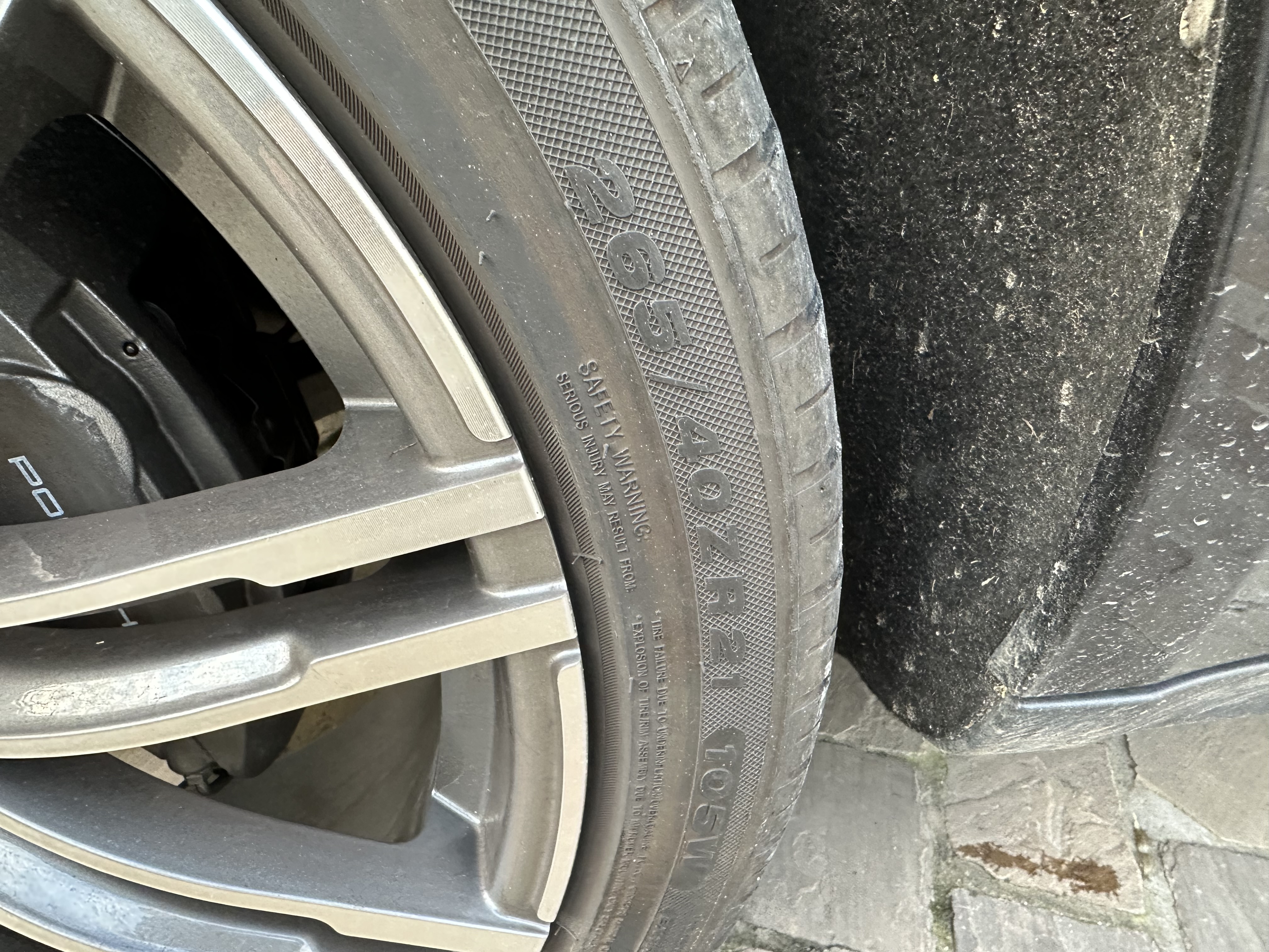 2017 Porsche Macan   AWD