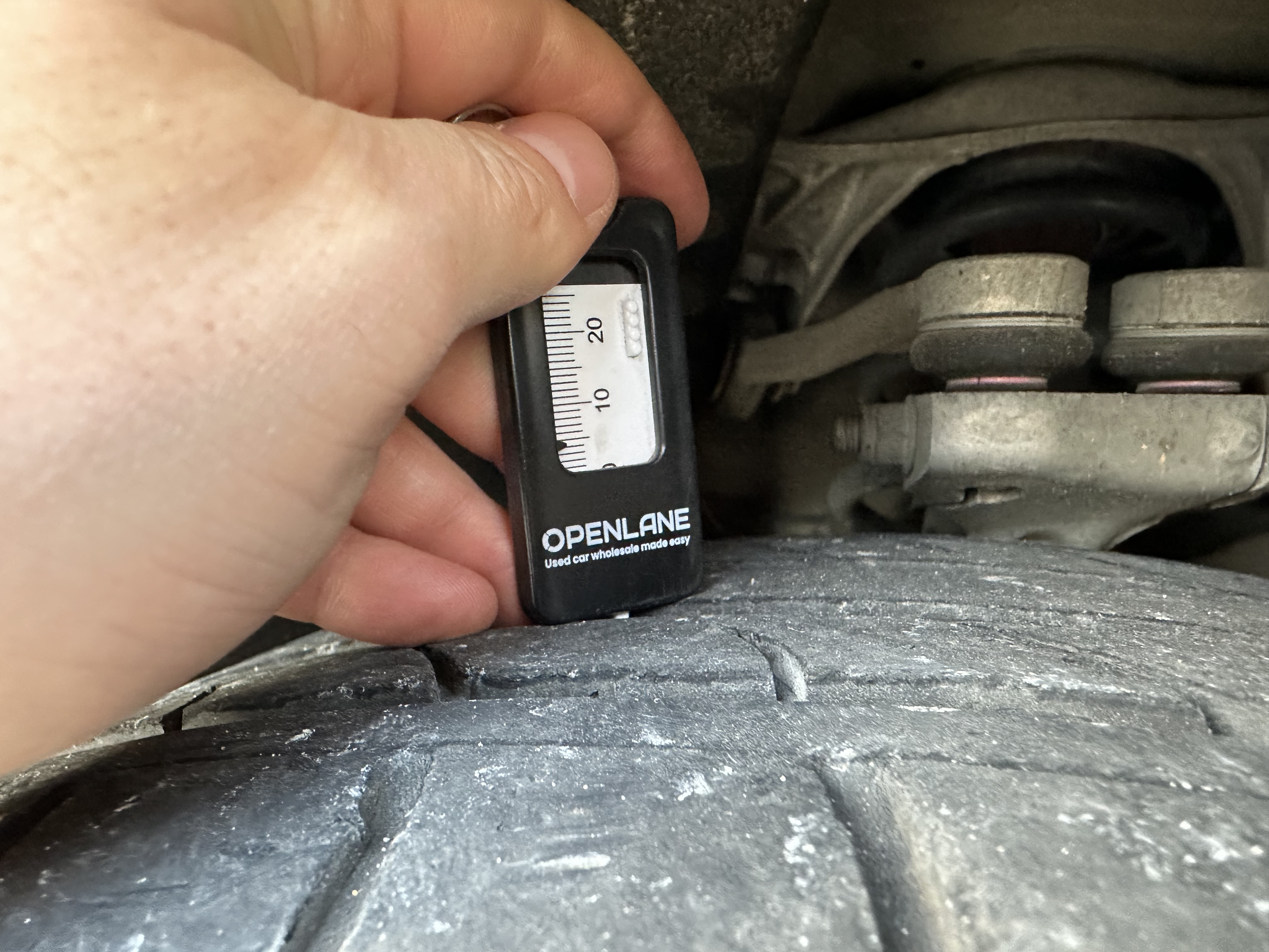 2017 Porsche Macan   AWD